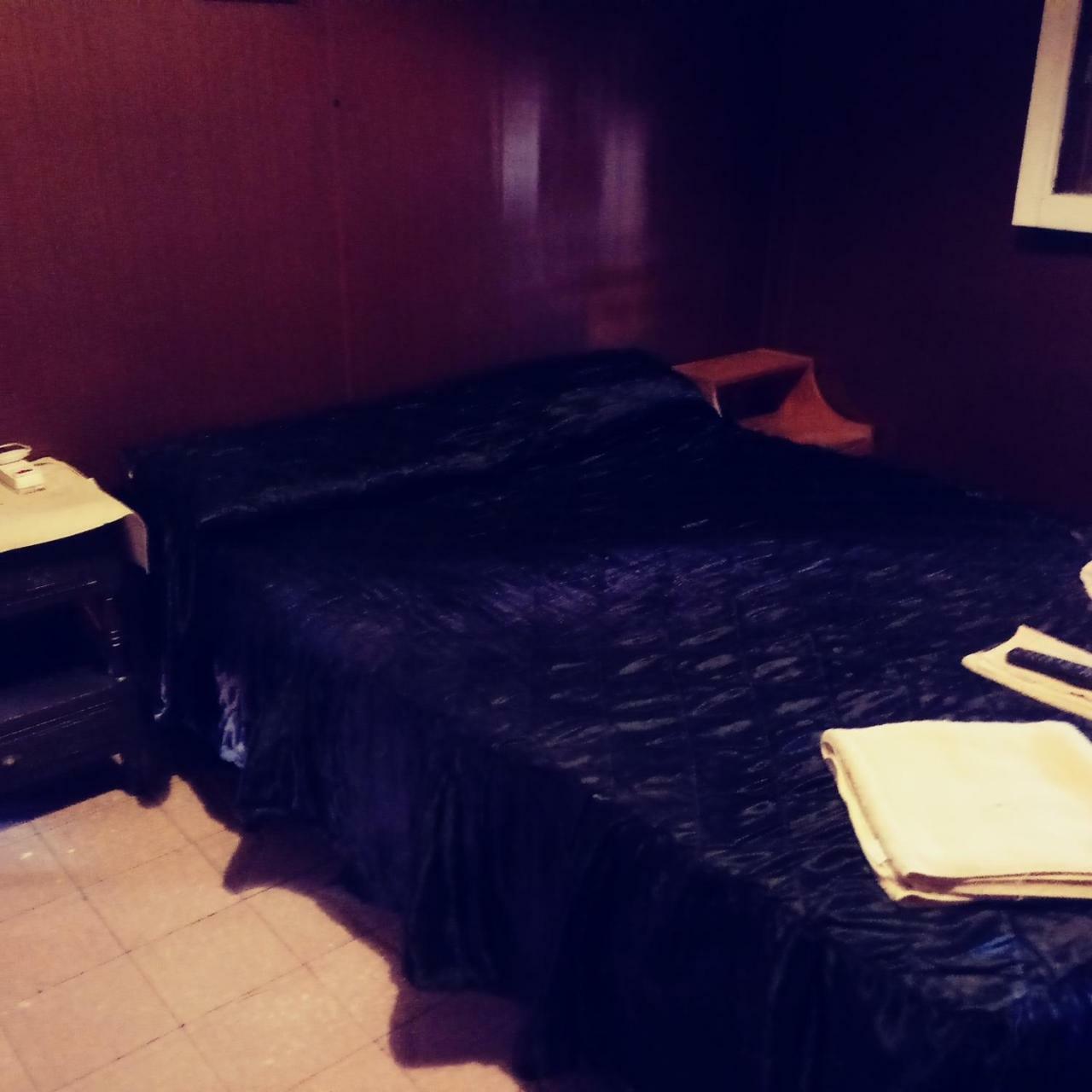 Hotel Laura Córdoba Buitenkant foto